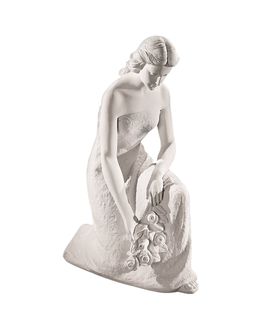 statue-jeteuse-de-fleurs-h-57-5-blanc-de-carrare-k0494.jpg